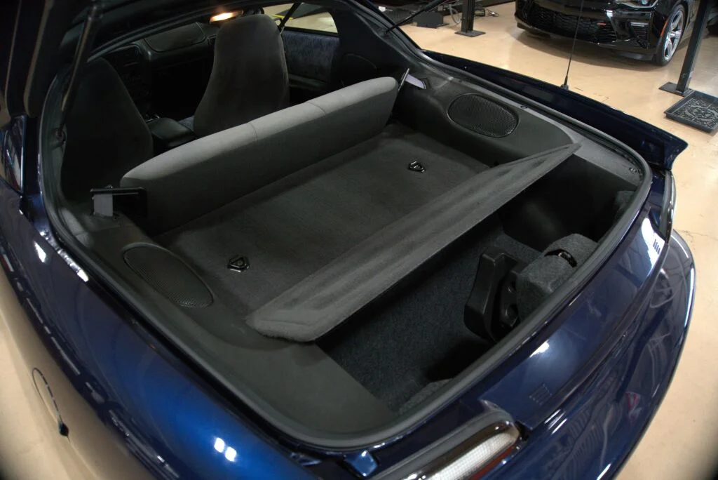 Used 2001  Chevrolet Base image 63