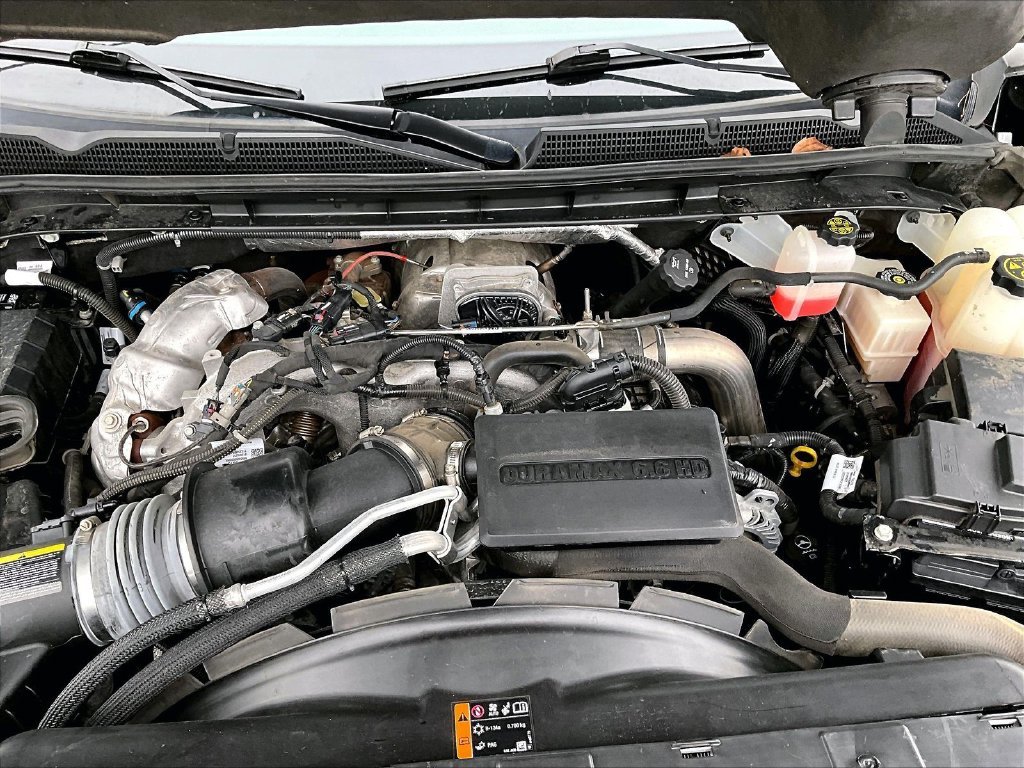 Used 2024 Sterling Metallic GMC Denali Ultimate image 29