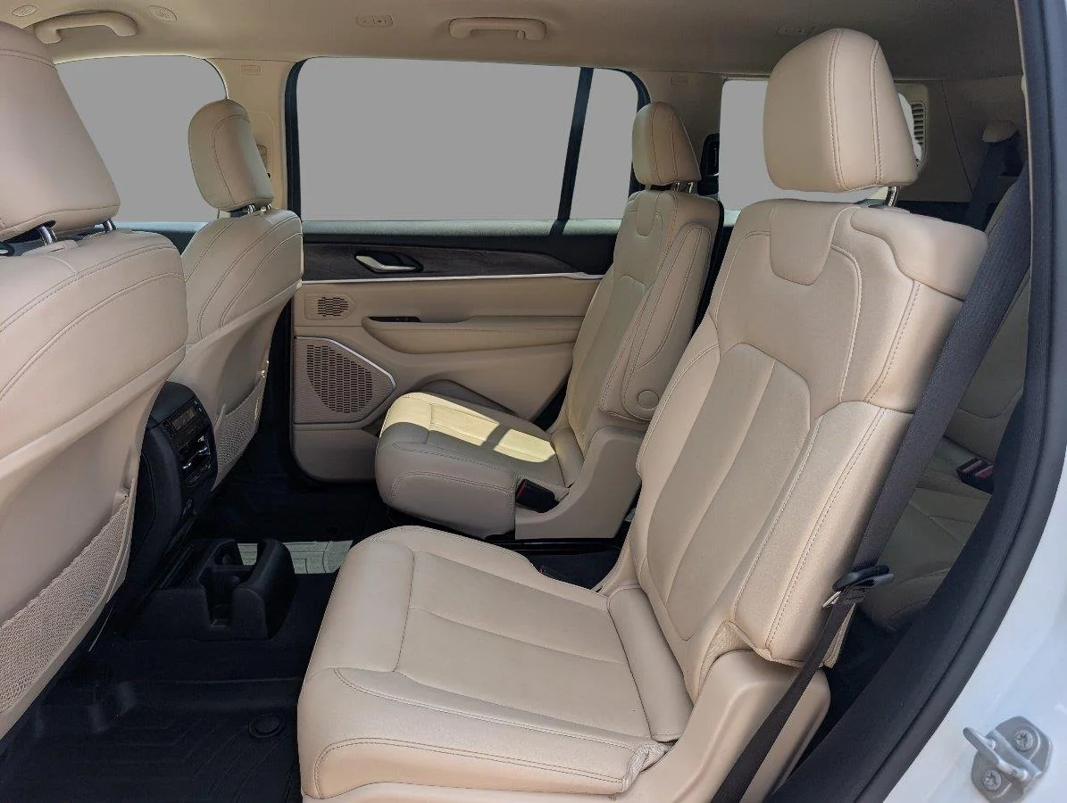 Used 2021 Bright White Clearcoat Jeep Limited image 36