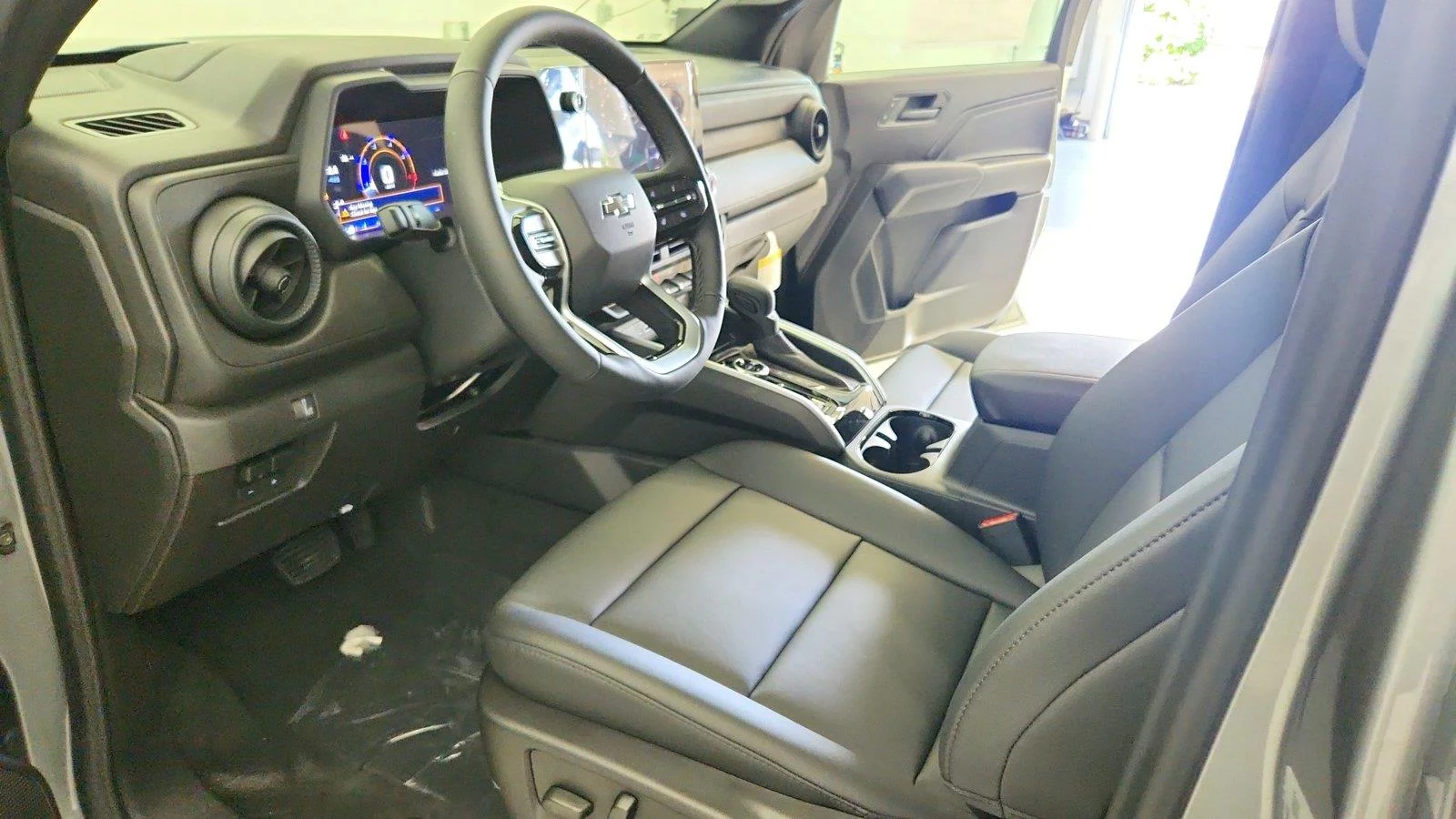 2026 Chevrolet Colorado Trail Boss - Photo 23