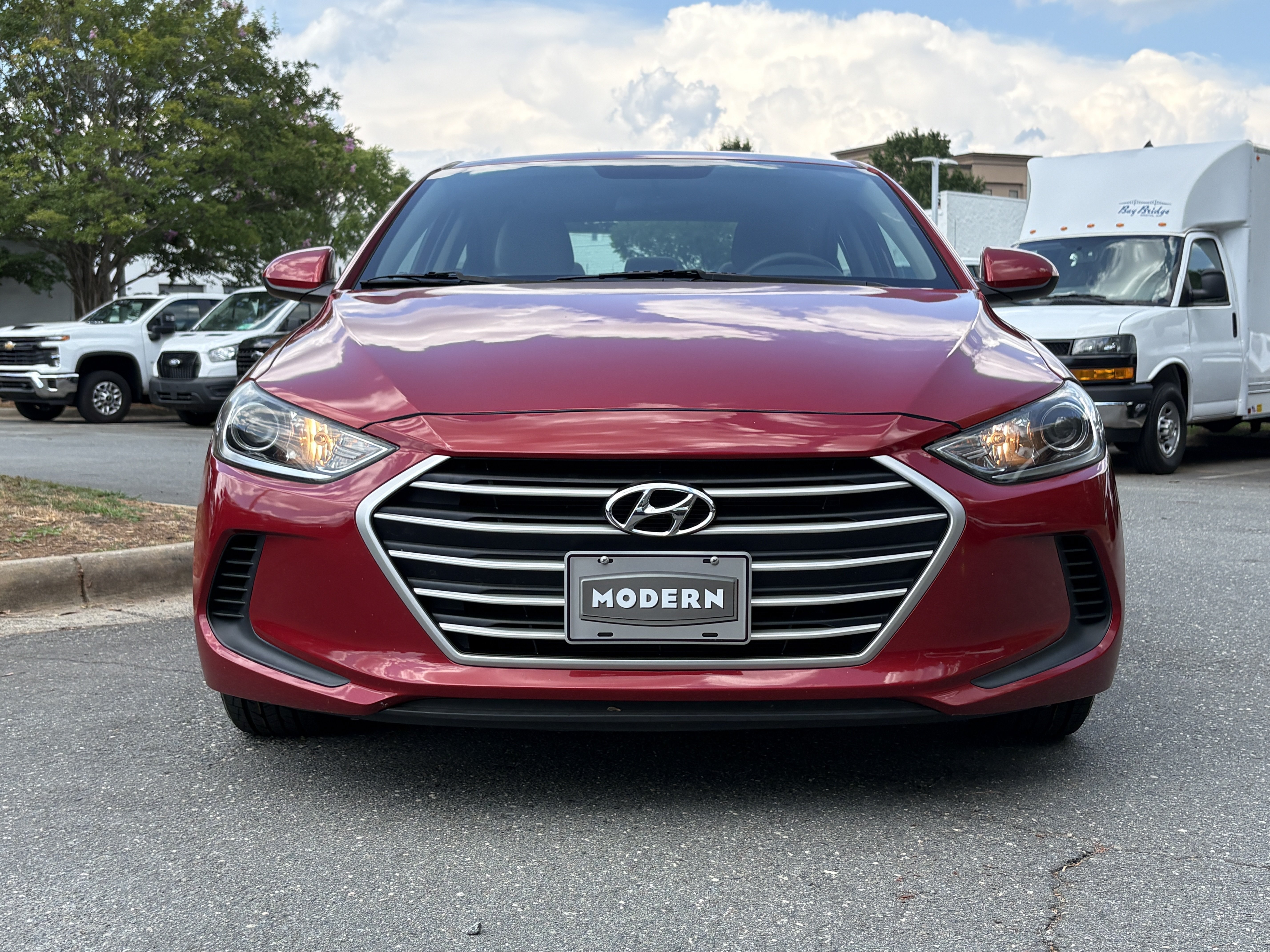Used 2017 Scarlet Red Hyundai SE image 6
