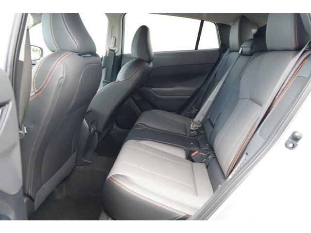 New 2026 ICE SILVER METALLIC Subaru Limited Hybrid image 7