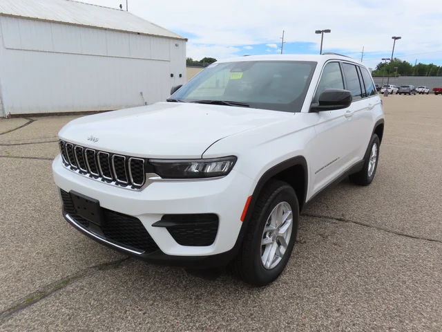 2026 Jeep Grand Cherokee Laredo X