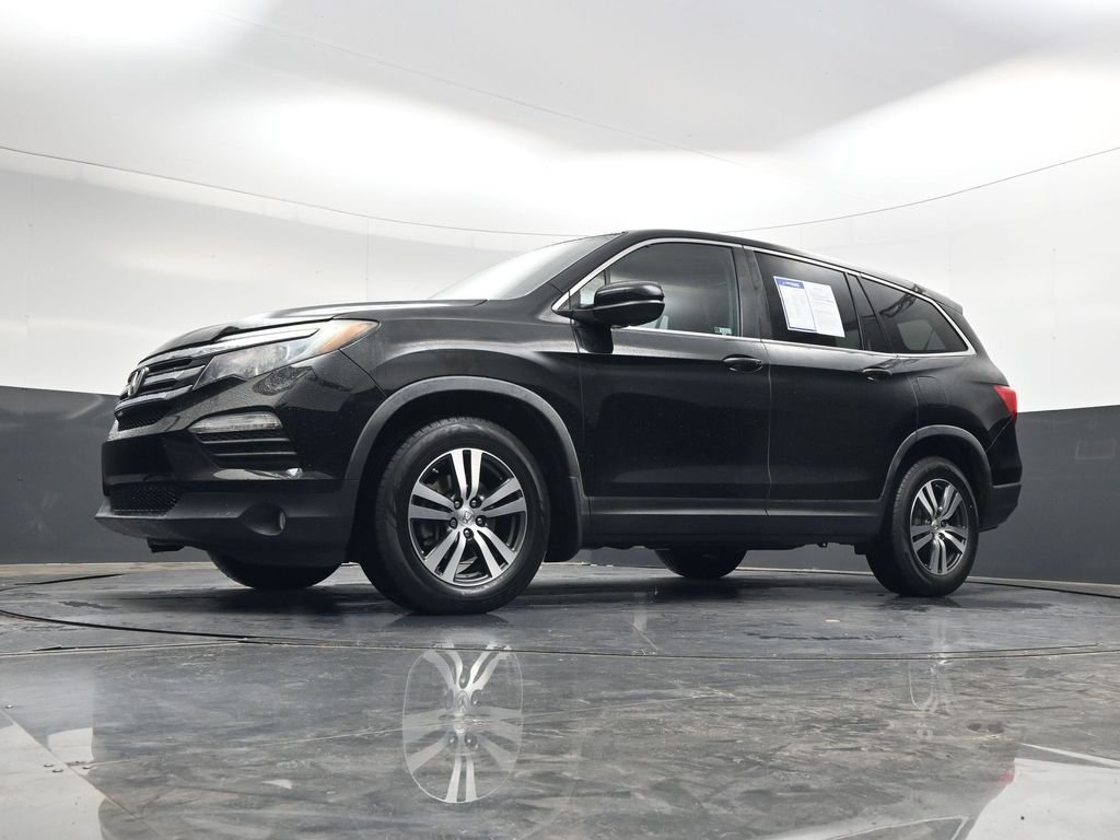 Used 2018  Honda EX-L image 32