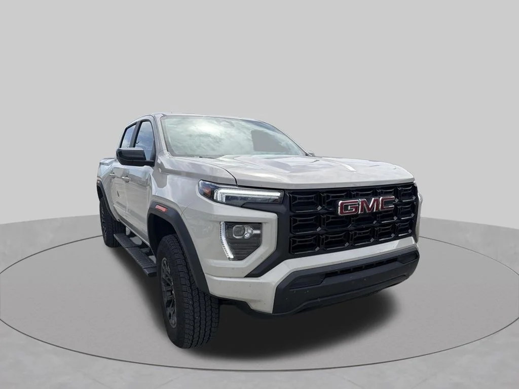 Used 2026 Beige GMC Elevation image 3