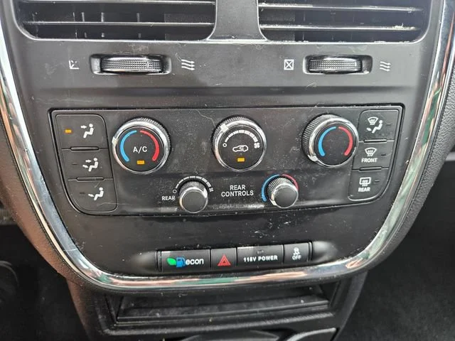 Used 2019 Black Dodge SE Plus image 17