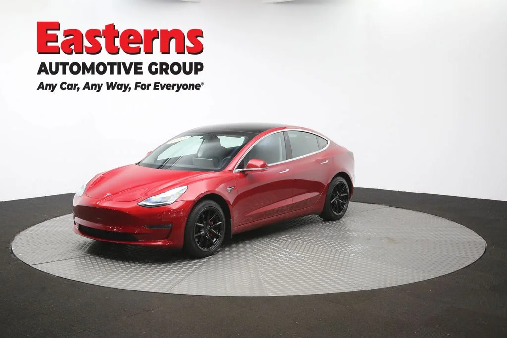 Used 2019 Red Tesla Long Range image 49