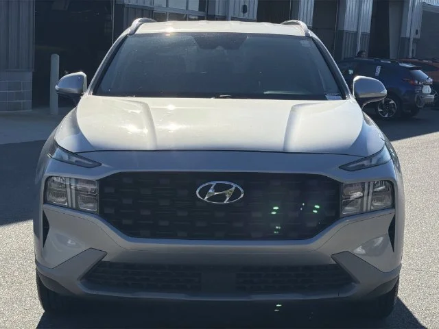 Used 2023 Silver Hyundai SEL image 16