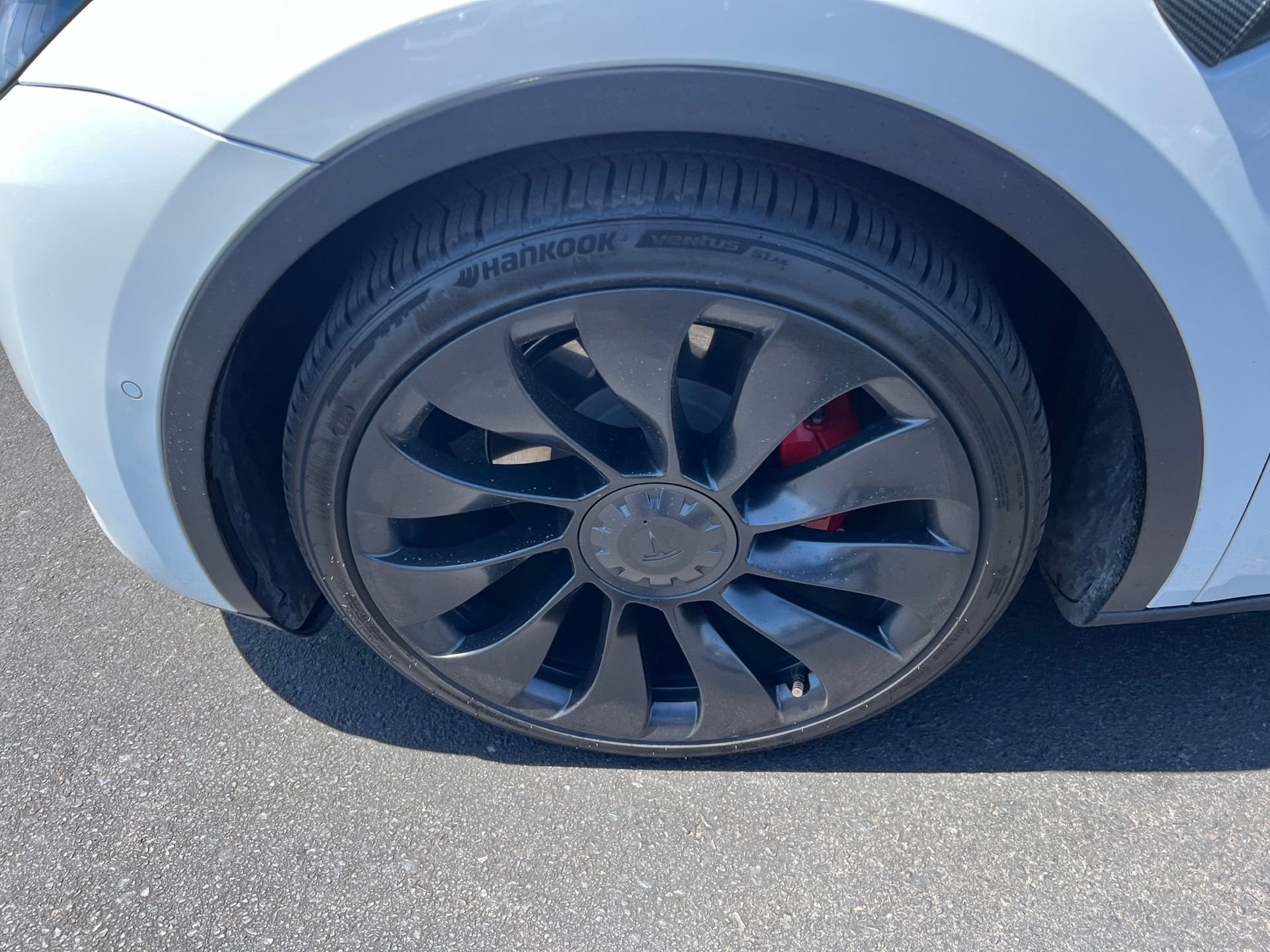 Used 2022 White Tesla Performance image 10
