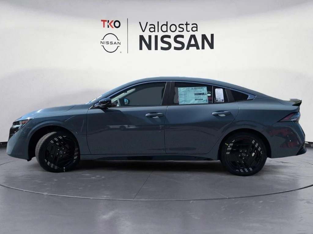 New 2026 Gray Nissan SR image 10