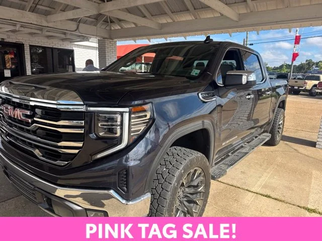 Used 2023 Silver GMC SLT image 1