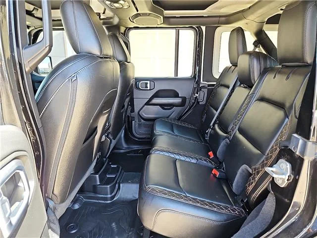 Used 2021 Black Jeep High Altitude 4x4 image 9