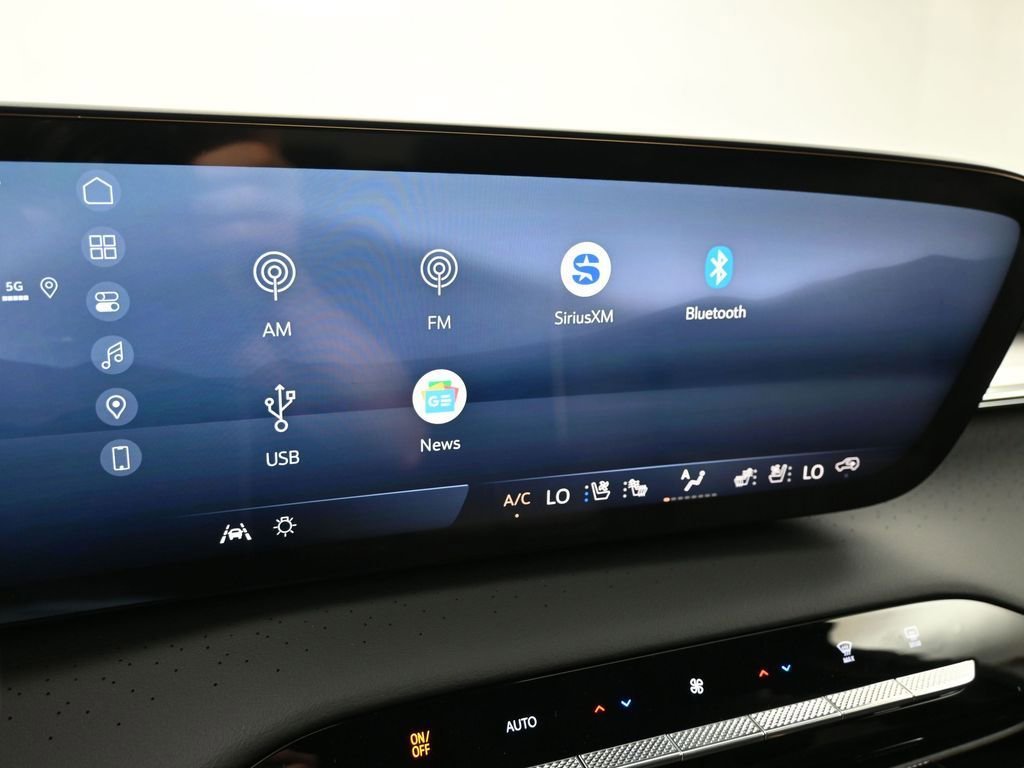 2026 Buick Enclave Avenir - Photo 18