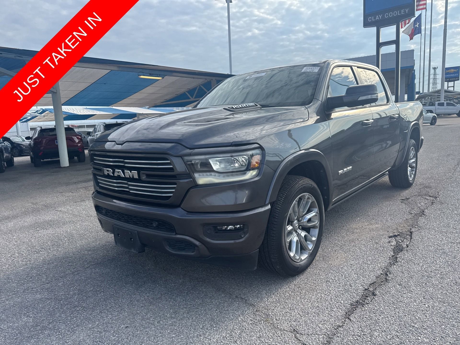 2021 RAM 1500 Laramie Crew Cab 5'7's photo