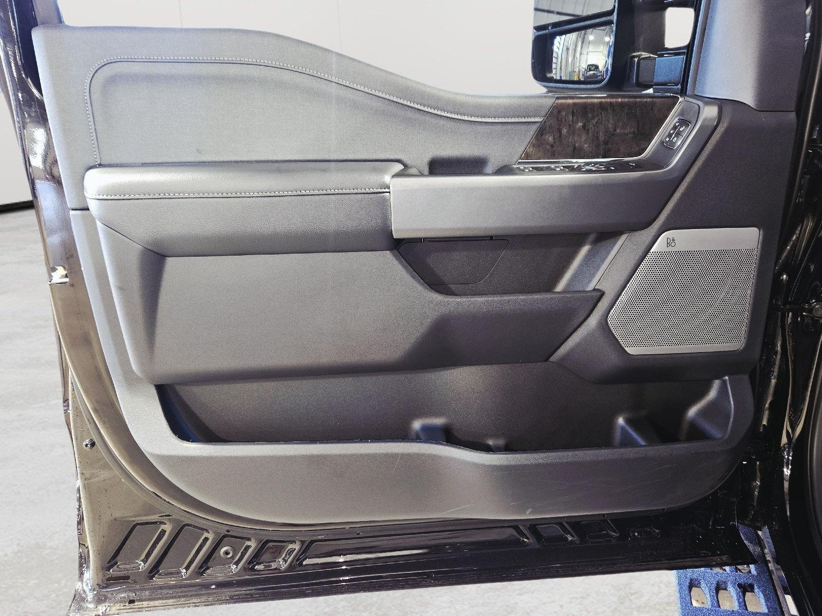 New 2026 Agate Black Metallic Ford F-250® Lariat® image 25