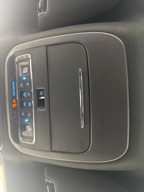 2025 Ford F-150 Lariat - Photo 14