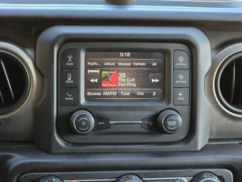 Used 2018 Gray Jeep Unlimited Sport S image 8