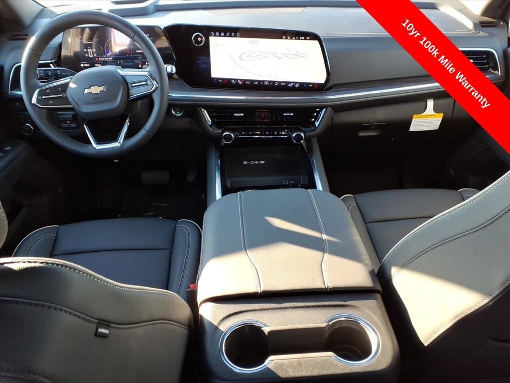 2026 Chevrolet Suburban Premier - Photo 13