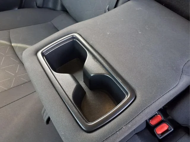 2024 Toyota RAV4 XLE - Photo 30