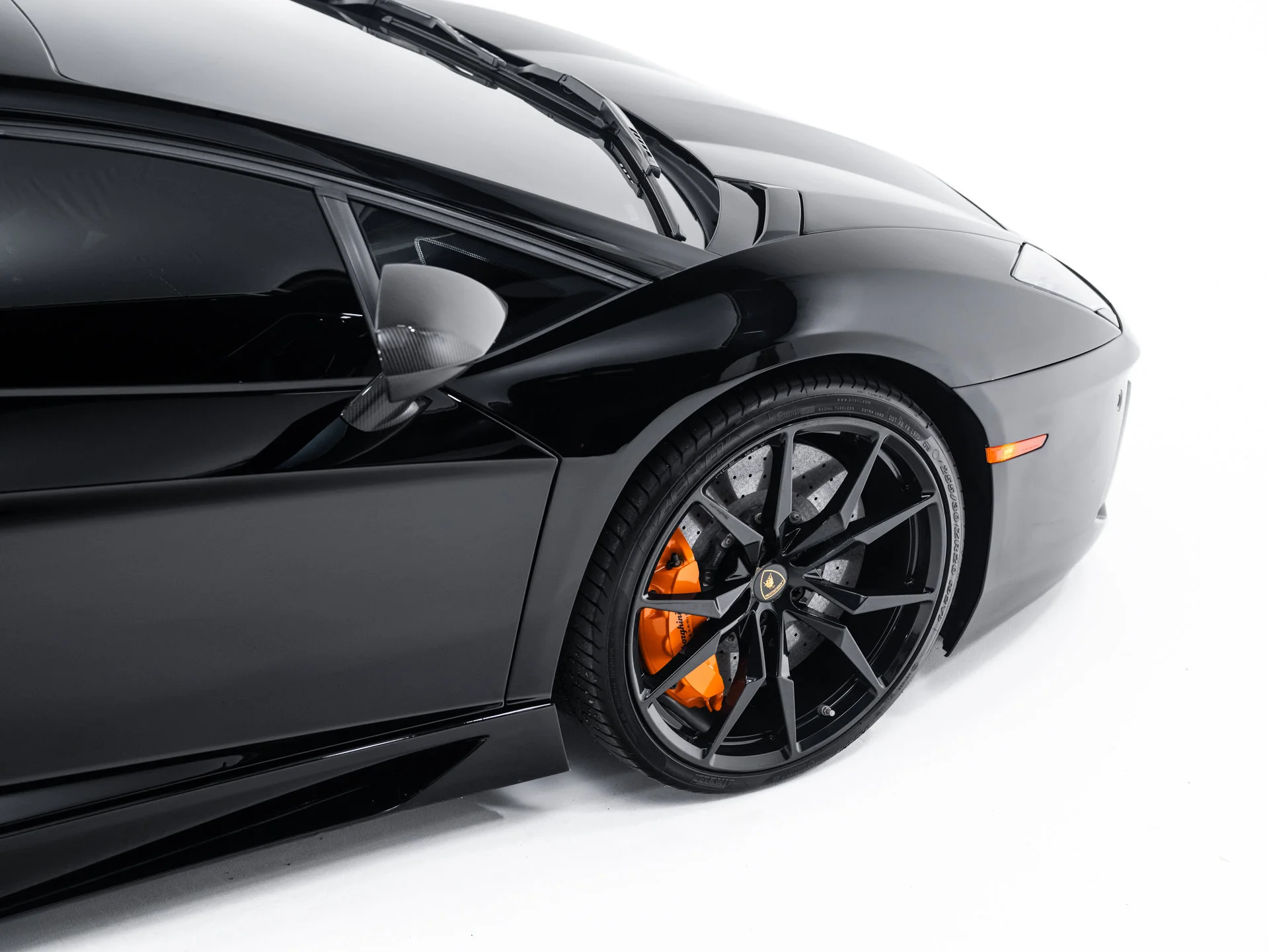 Used 2014  Lamborghini LP700-4 image 20