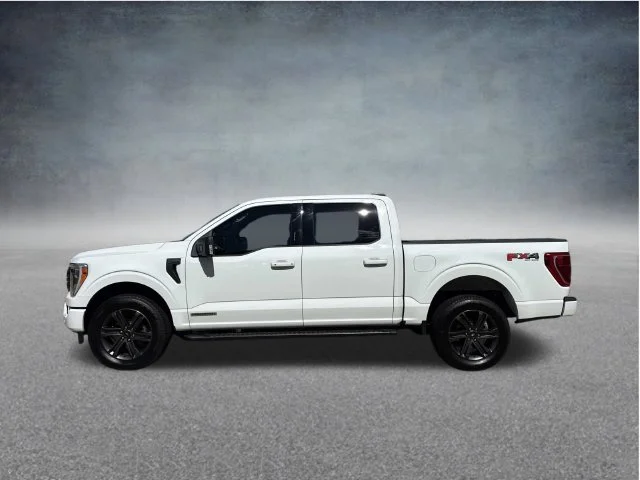Used 2023 White Ford XLT image 17