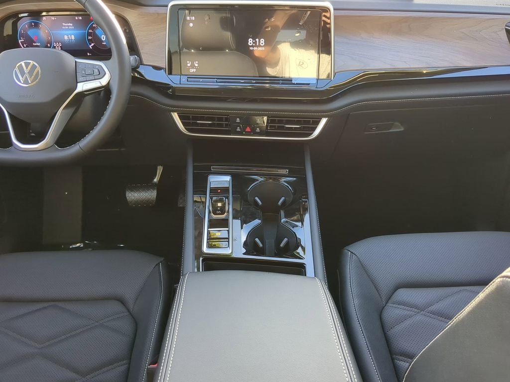 2026 Volkswagen Atlas SE w/Tech - Photo 16