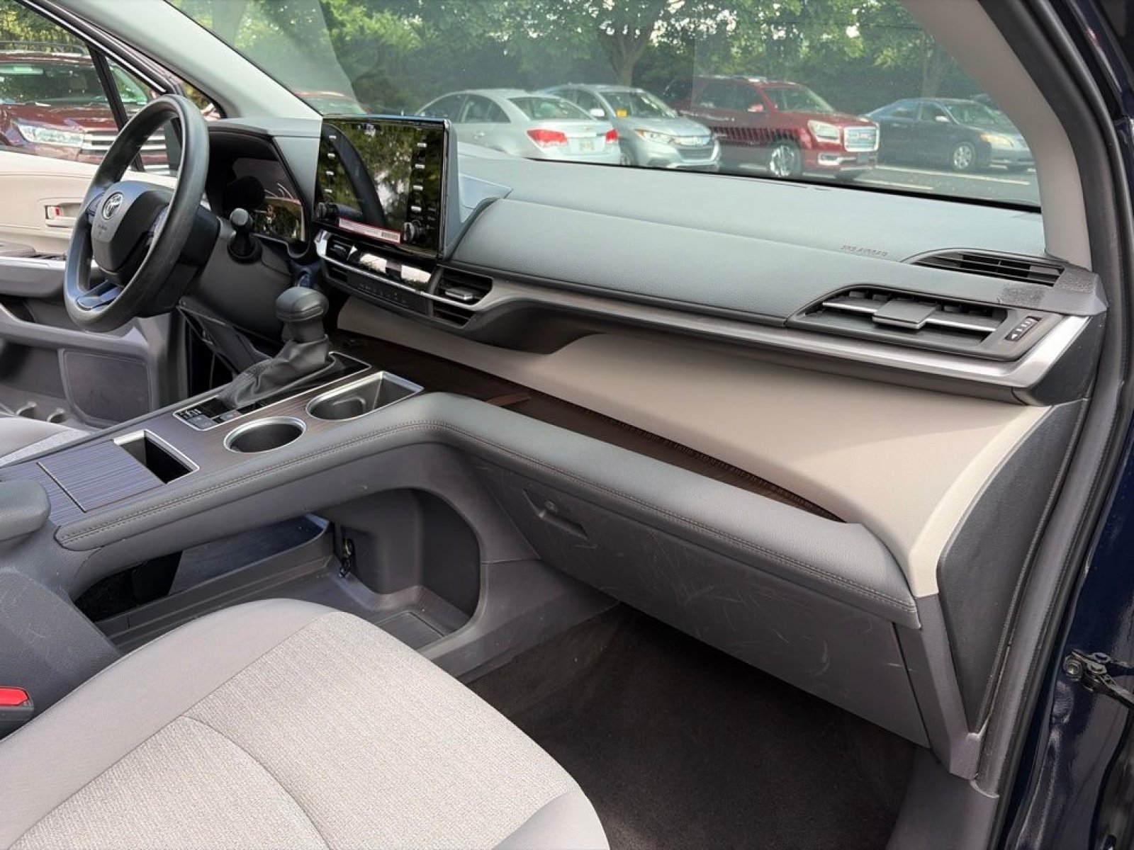 Used 2024 Gray Toyota Hybrid LE image 24