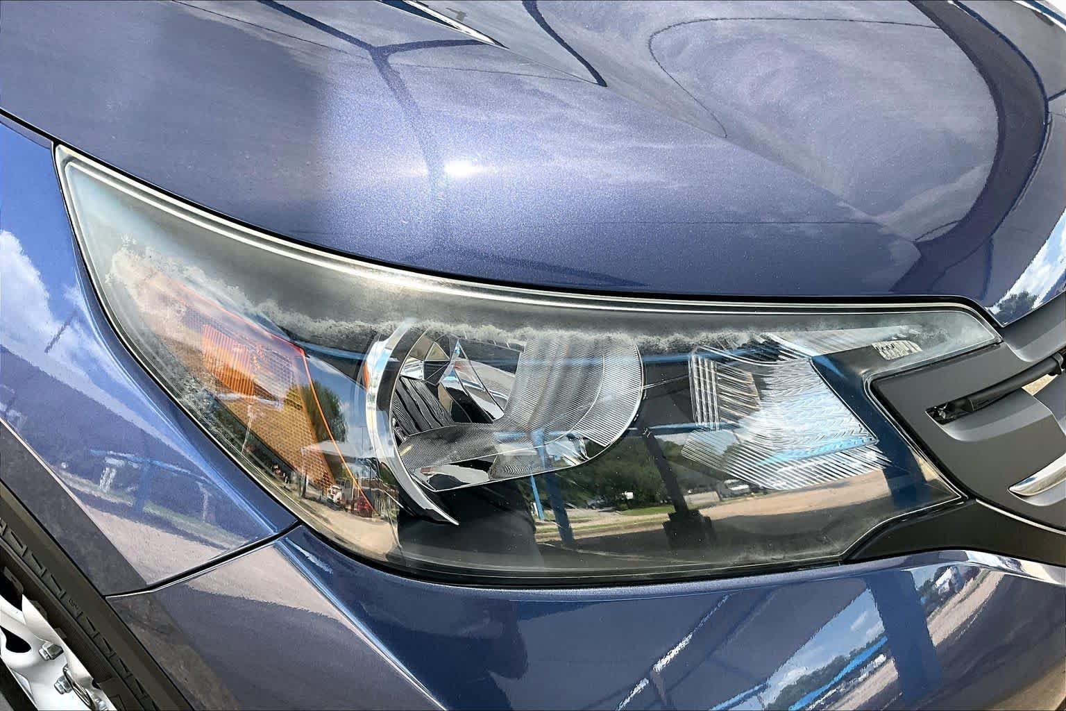 Used 2013 Twilight Blue Metallic Honda LX image 28