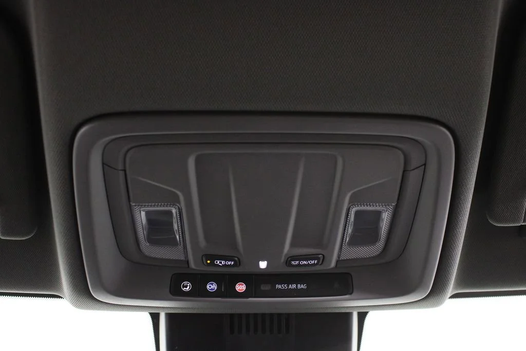 New 2026 Onyx Black GMC Elevation image 24