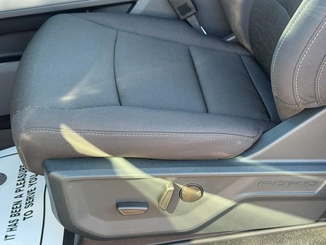 New 2026 Antimatter Blue Metallic Ford XLT image 15