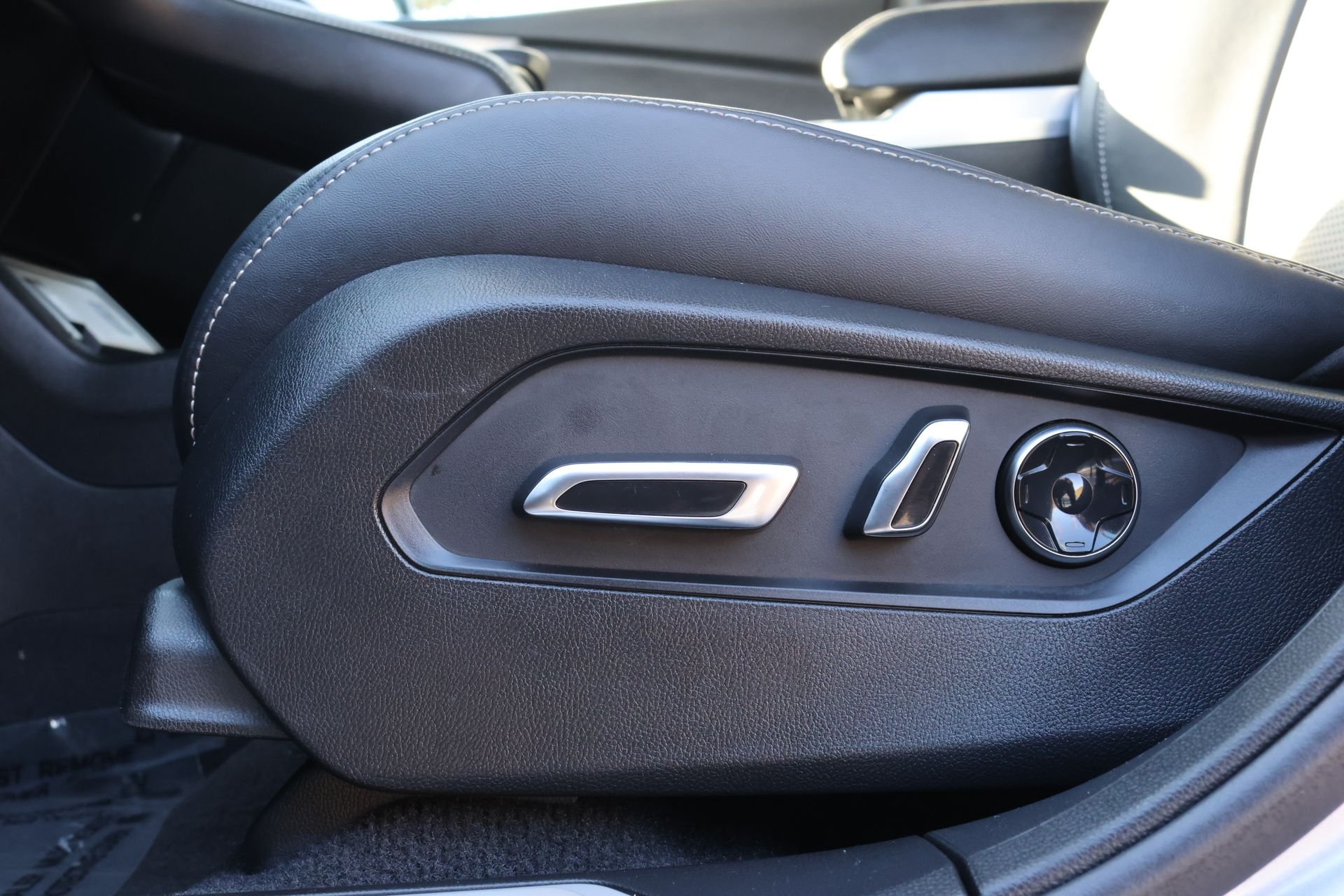 2025 Acura RDX Technology Package - Photo 20