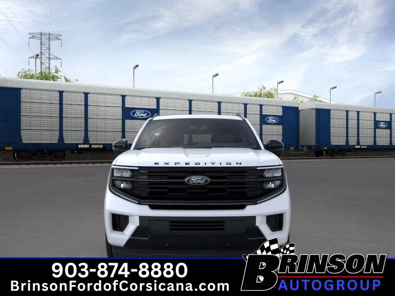 New 2026 Star White Metallic Tri-Coat Ford Platinum image 6