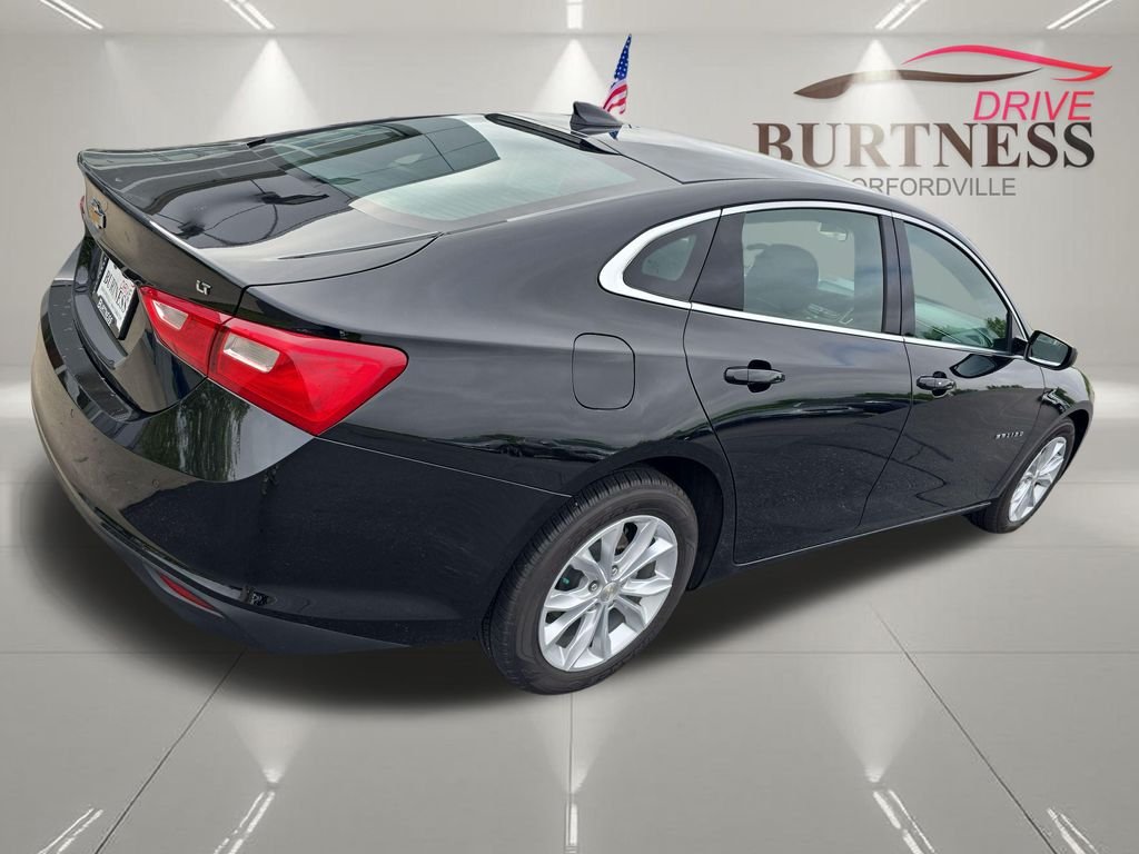 Used 2025 Black Chevrolet LT image 8