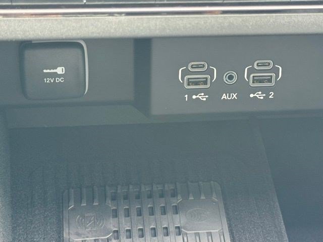 New 2026 High Gloss Black Exterior Paint Jeep Limited Reserve image 23