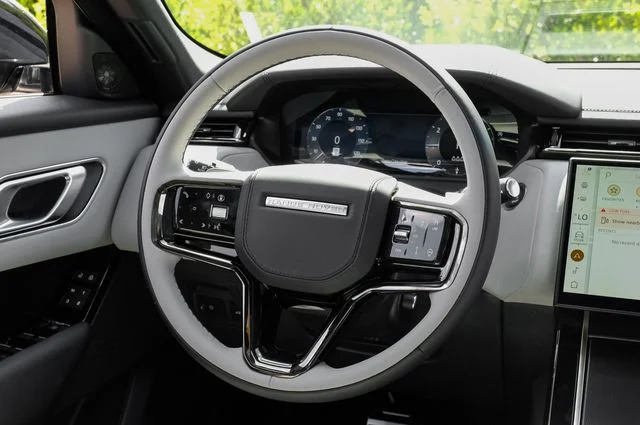 New 2026 Gold Land Rover Dynamic SE image 23