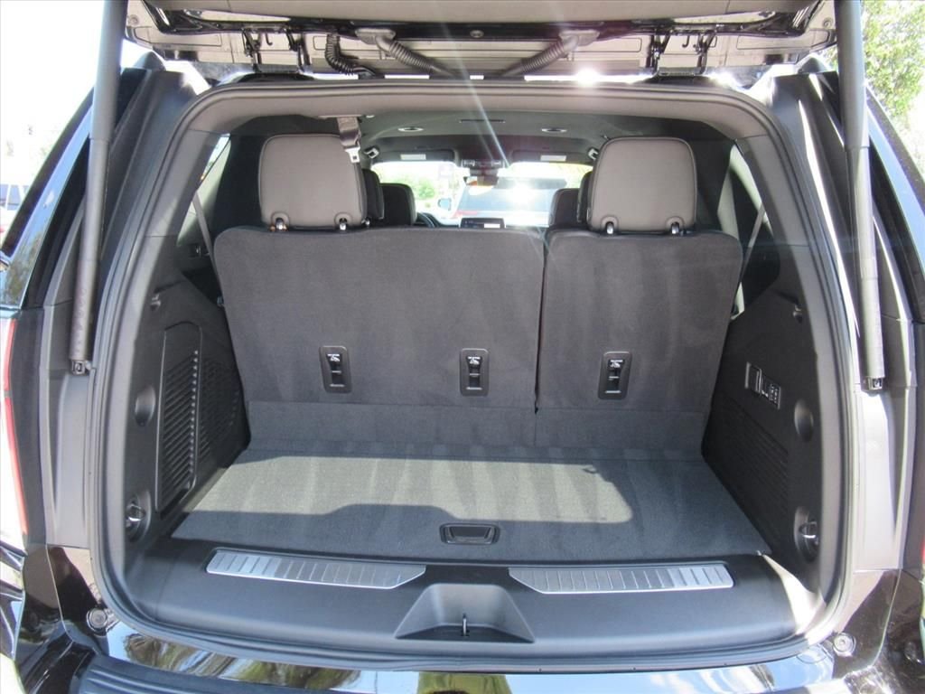 Used 2024 Black Chevrolet Premier image 34