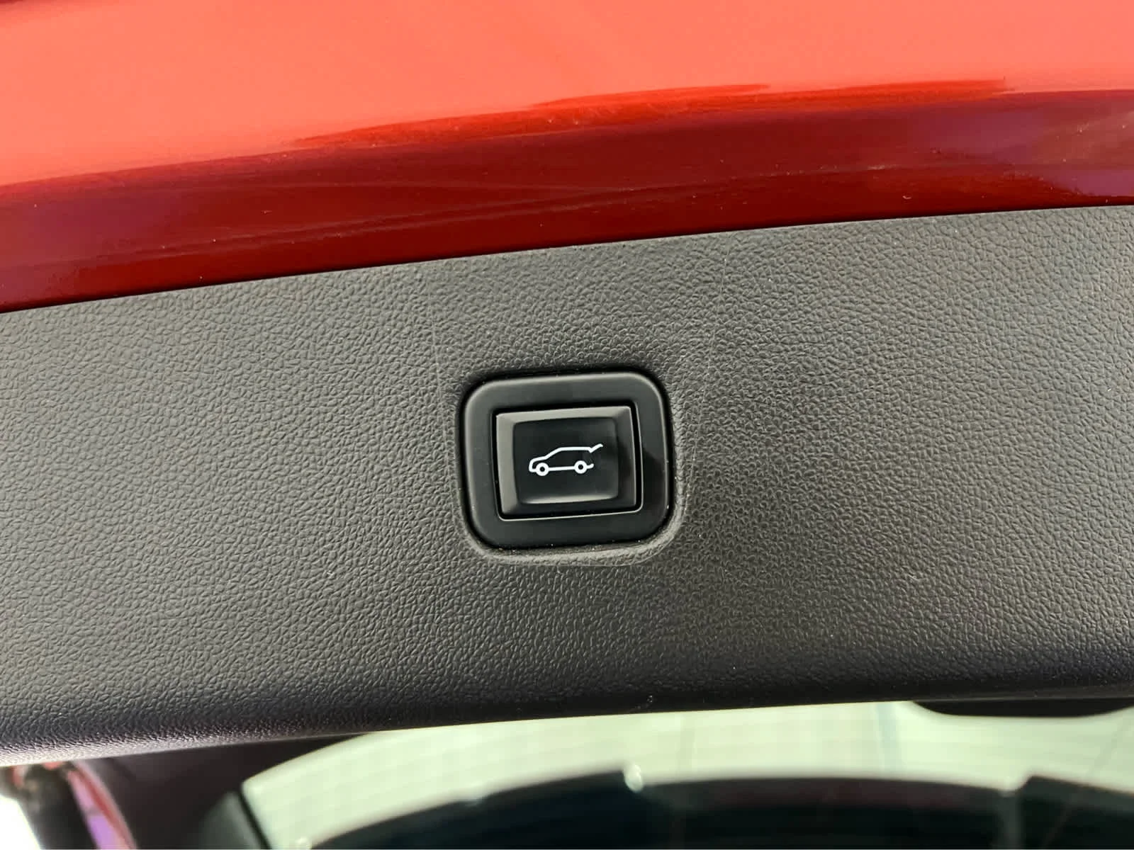 Used 2021 Cayenne Orange Metallic Chevrolet RS image 16