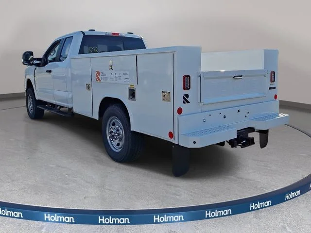 New 2026 Oxford White Ford XL image 5