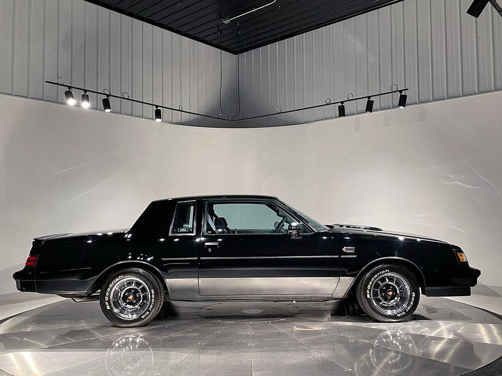 Used 1987 Black Buick Grand National image 5
