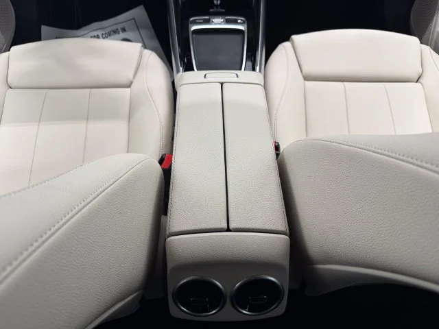 Certified Used 2026 Polar White Mercedes-Benz GLA 250 image 38