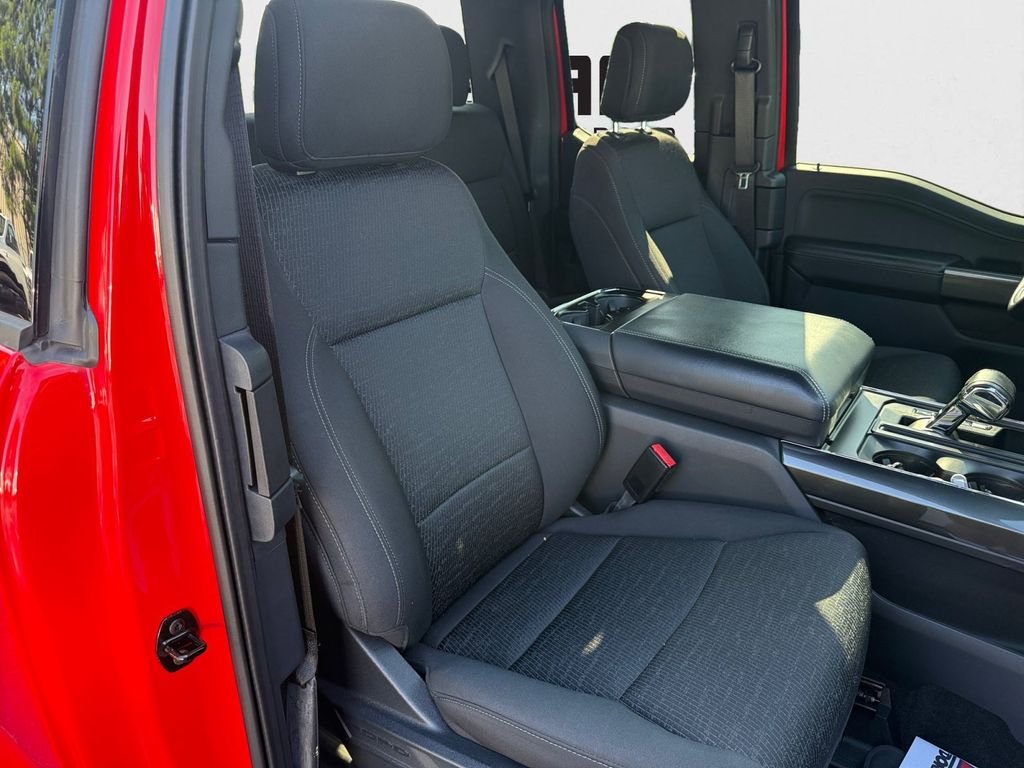 Used 2021 Red Ford XLT image 27