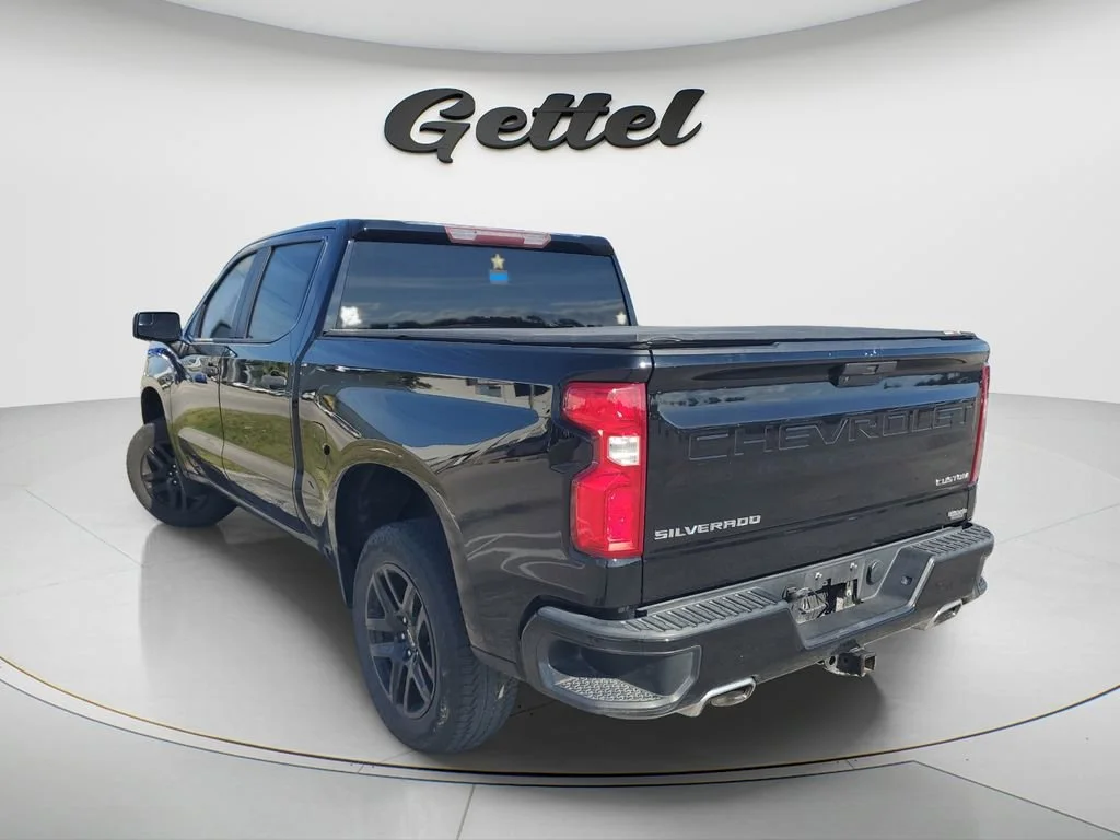Used 2020 BLACK Chevrolet Custom image 5