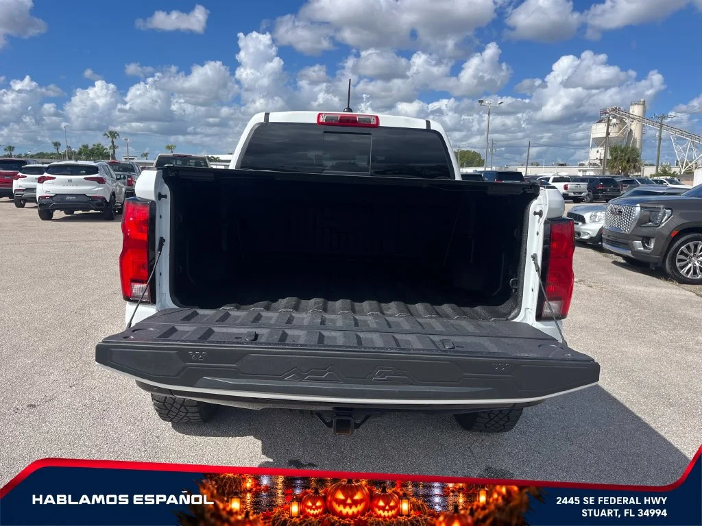 Used 2025 Summit White Chevrolet ZR2 image 10