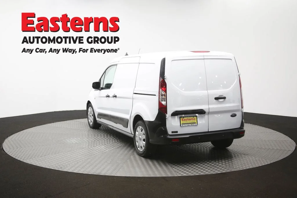 Used 2022 White Ford XL image 65