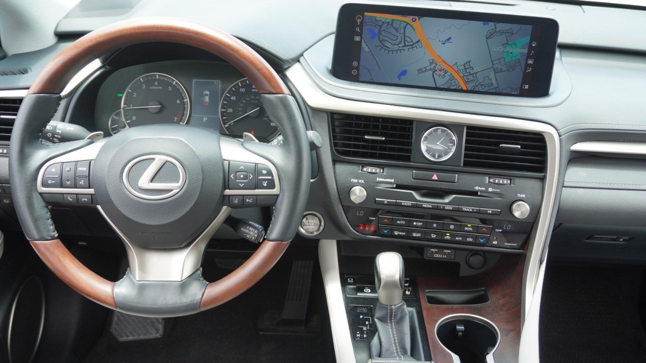 Used 2020 White Lexus RX 350 image 29