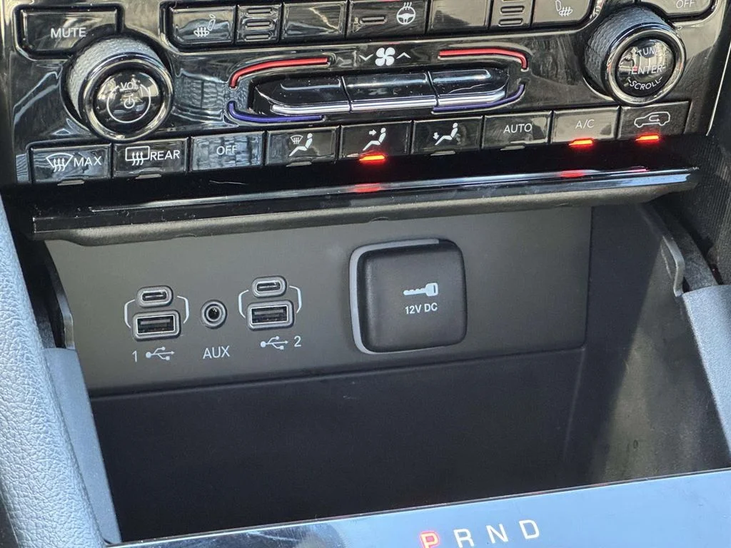 Used 2024 Red Jeep Limited image 20