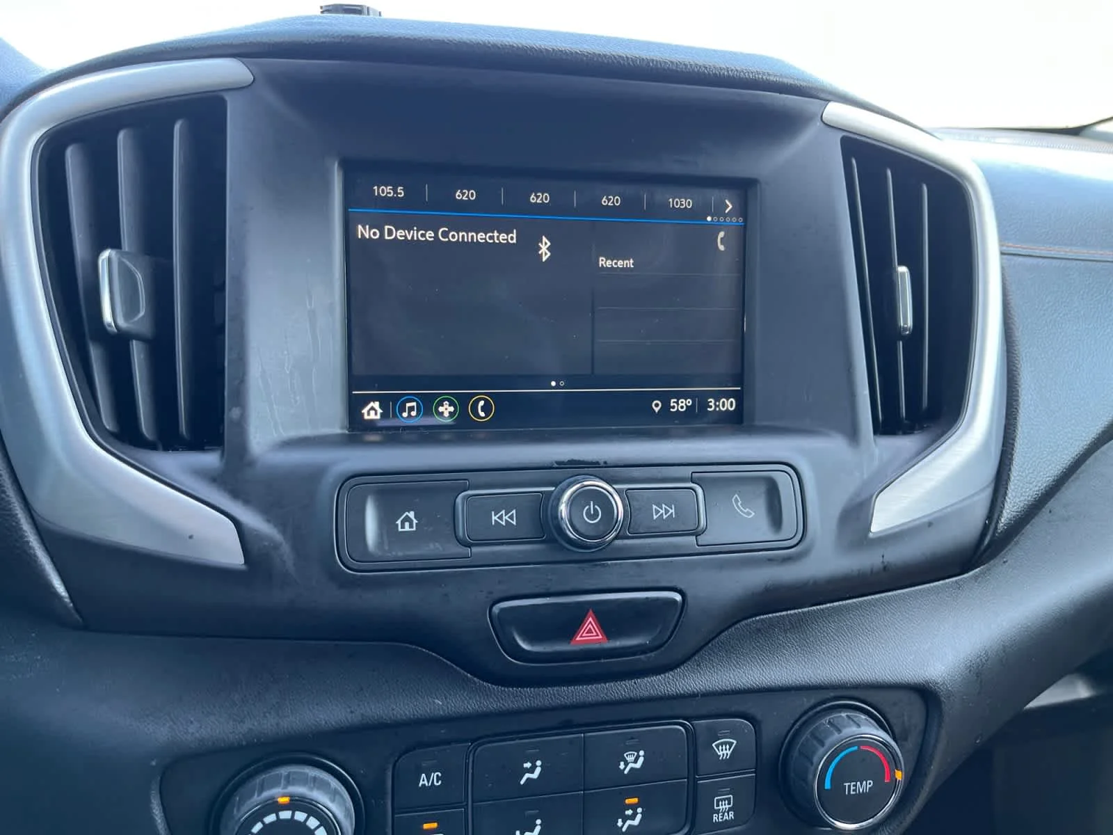 Used 2018 Satin Steel Metallic GMC SLE image 21