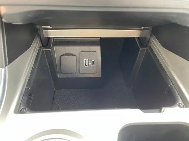 Used 2021 Black Ford XLT image 32