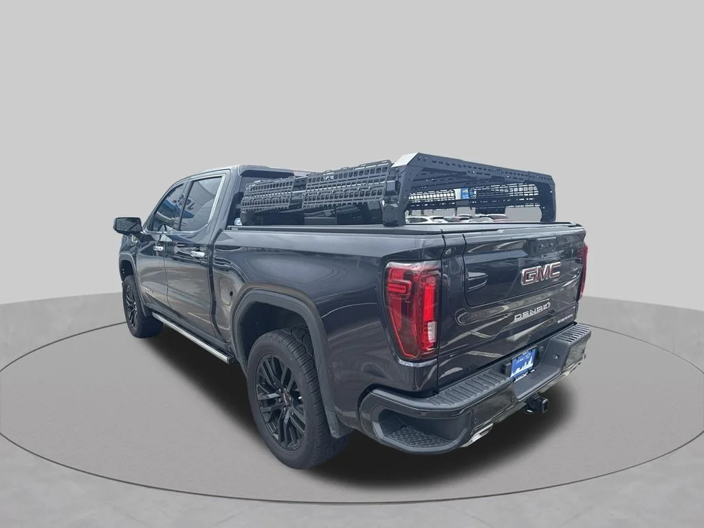 Used 2022 Silver GMC Denali image 6