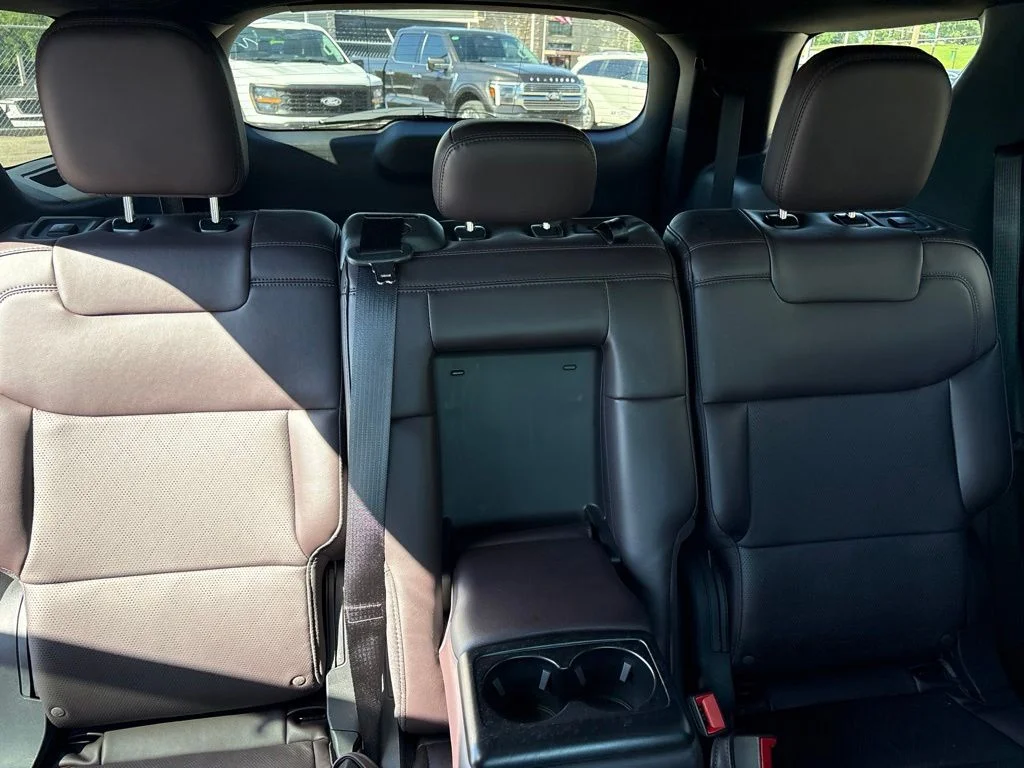 Used 2025 Red Metallic Ford Platinum image 9